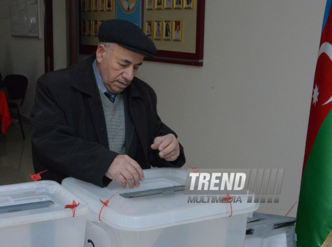 Azərbaycanda parlament seçkiləri keçirilir. Bakı, Azərbaycan, 01 noyabr 2015